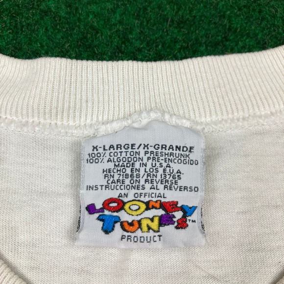 Vintage Tasmanian Devil Shirt Mens XL White 1997 Taz Fishing Get Reel AOP 90s - Picture 9 of 16